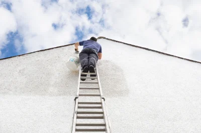 Peinture extérieure à Aubazat — façades et ravalement